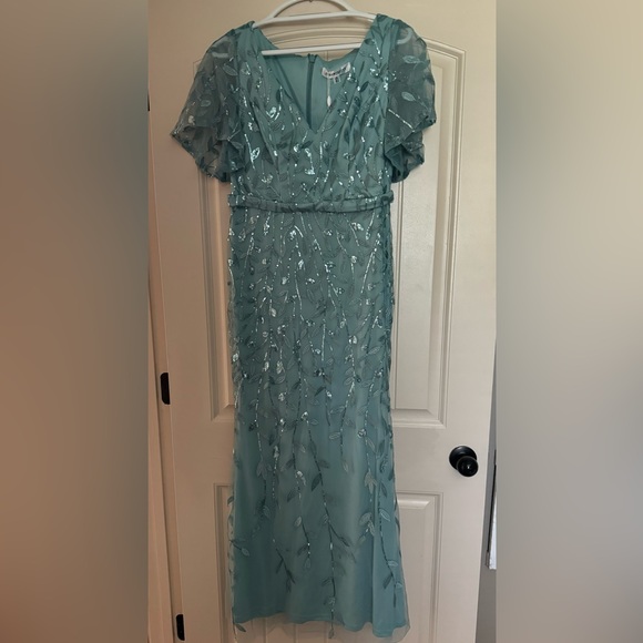 Dresses & Skirts - Mother of the bride or groom floor length dress. Size 12 NWT